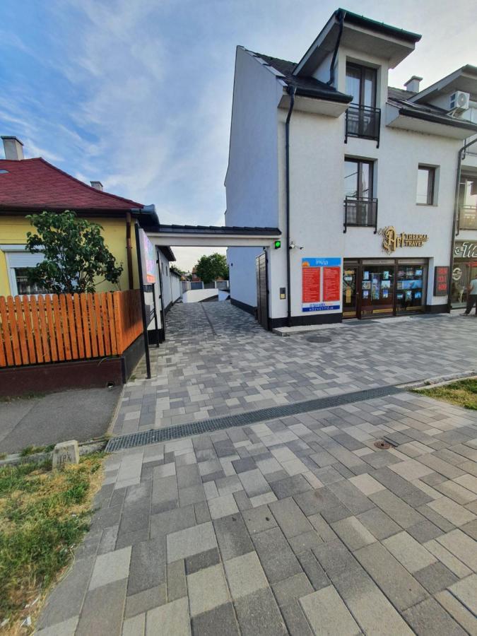 Lexi Family Apartman Apartment Hajduszoboszlo Exterior photo